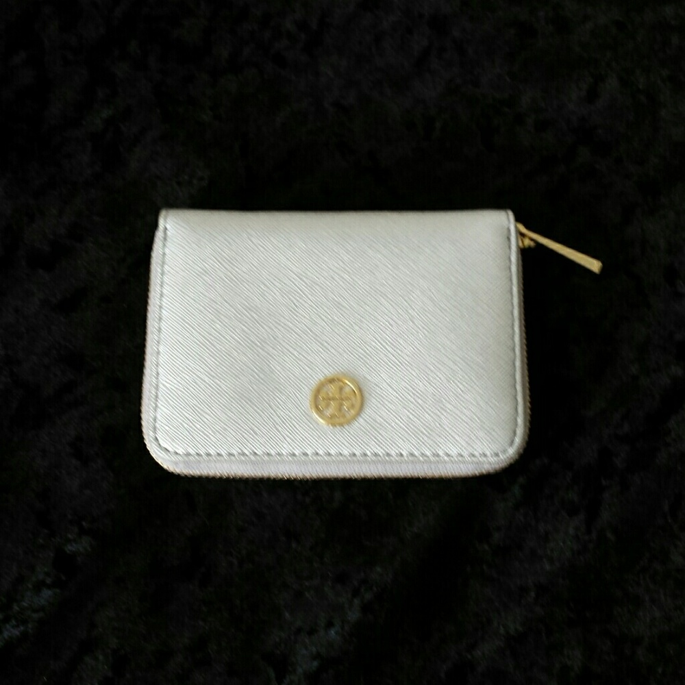 REDUCED Tory Burch wallet EUC